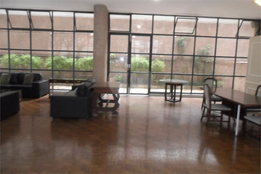 Apartamento com 3 quartos à venda em Cerqueira César - SP