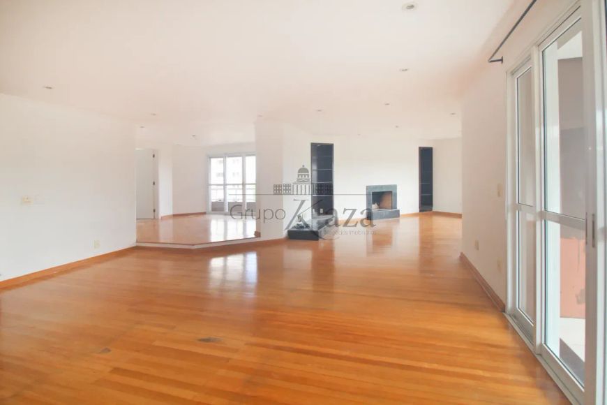 Apartamento - Panamby - 4 Dormitórios - 334m².