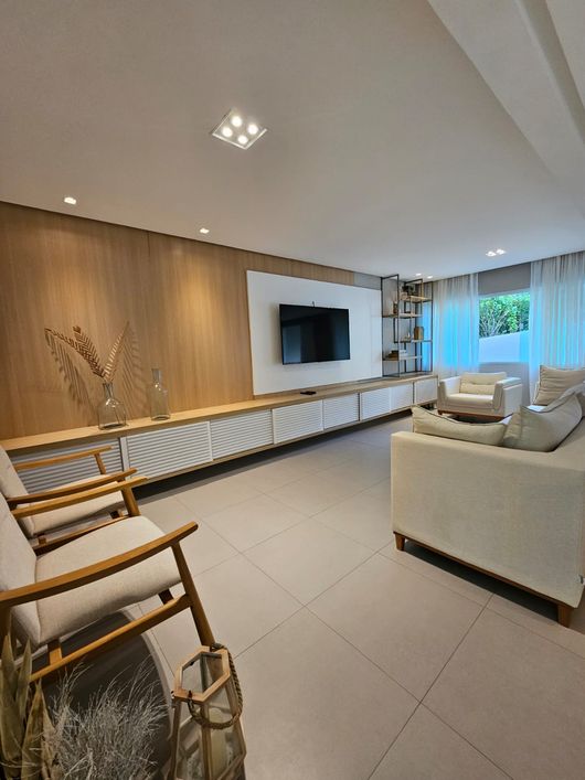 Imóvel para venda tem 329 metros quadrados com 4 quartos em Patamares - Salvador - BA