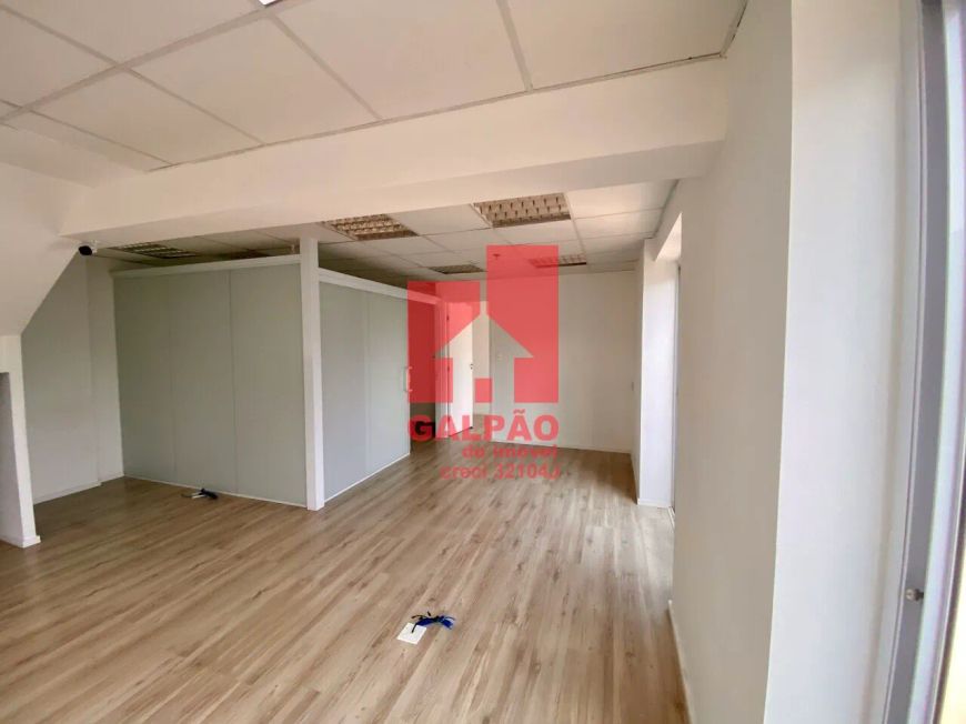 Excelente conjunto comercial duplex para venda e locação em Moema!