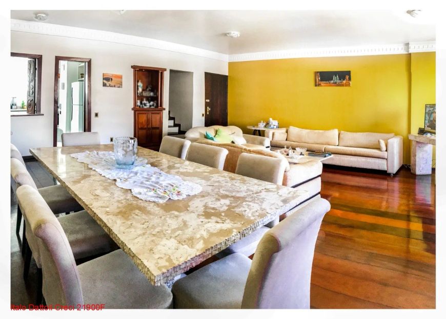 Excelente cobertura duplex, 4/4 sendo 2 suítes, 2 vagas soltas, Bem localizado, Graça, Salvador, BA.
