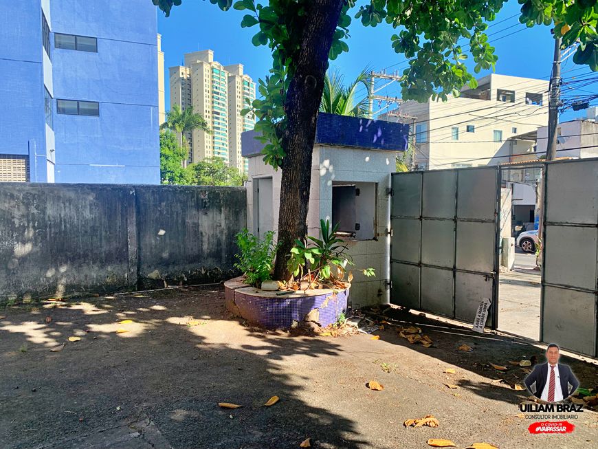 Edifício inteiro para venda possui 918M² de terreno no Rio Vermelho - Salvador - BA