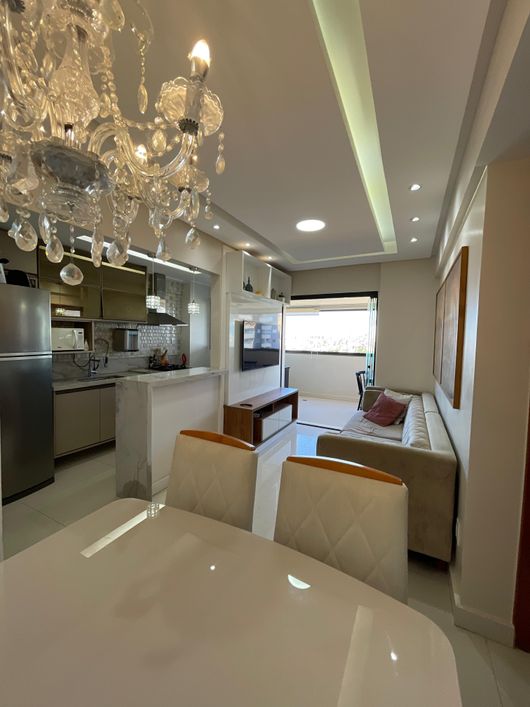 EXCELENTE APTO 2/4 Com Suíte, Varanda Gourmet, 2 Garagens, Infraestrutura Complete, Oportunidade!!!