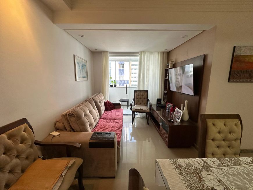 Imóvel para venda possui 84 metros quadrados com 3 quartos em Imbuí - Salvador - BA