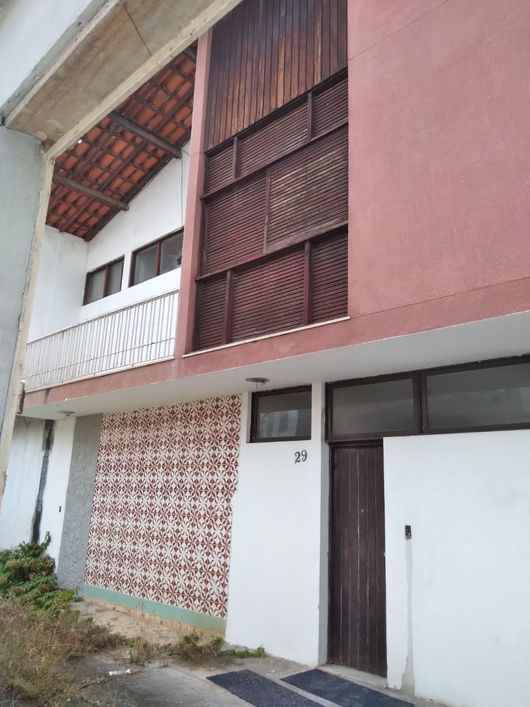 Casa para venda com 270 metros quadrados com 4 quartos em Barbalho - Salvador - BA