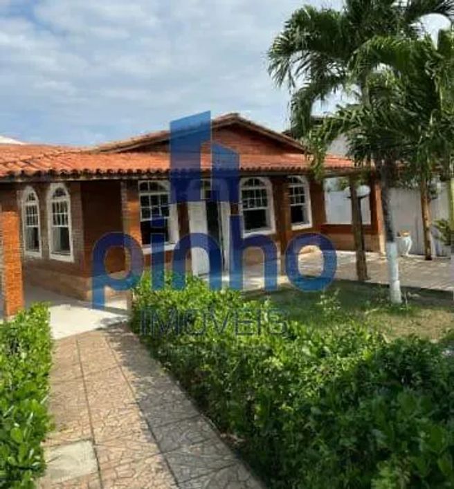 Casa para Venda em Salvador, Itapuã, 3 dormitórios, 1 suíte, 3 banheiros, 8 vagas