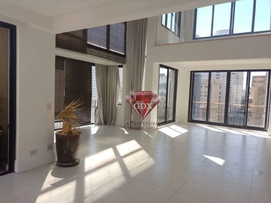 Cobertura Duplex em Moema