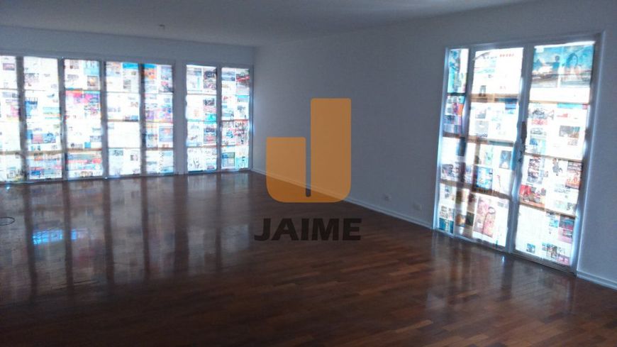 Apartamento com 4 Dormitórios 2 Vagas em Higienópolis