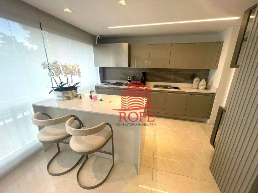 Apartamento Garden Alto Padrão, 220m2, 3 Suites, 3 Vagas de garagem, Lazer Completo, Vila Olímpia,