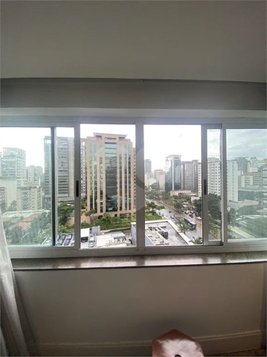 Apartamento com 2 quartos à venda em Itaim Bibi - SP