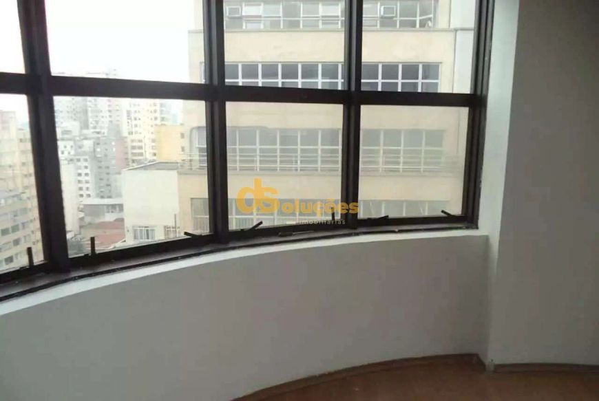 Conjunto comercial para locação com 5 vagas de garagem, Centro de São Paulo, SP