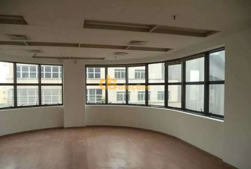 Conjunto comercial para locação com 5 vagas de garagem, Centro de São Paulo, SP