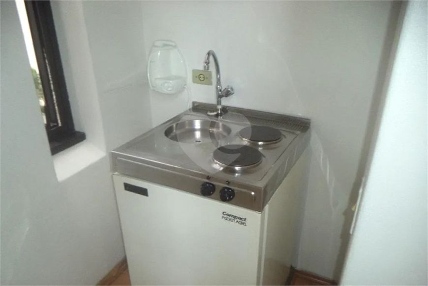 Salas à venda em Cidade Monções - SP