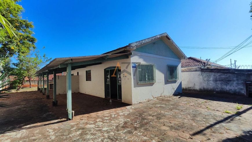 Casa de 3 quartos 2 banheiros e 2 vagas à venda no Jardim Nazareth - São José do Rio Preto, SP