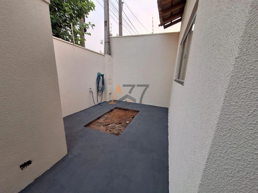 Casa de 3 quartos 2 banheiros 2 vagas à venda Res. Palestra - São José do Rio Preto, SP