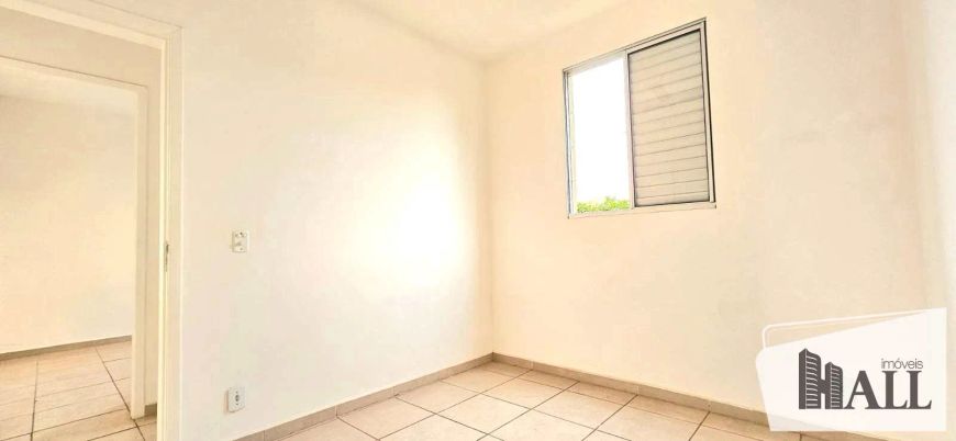 Apartamento com 2 dorms, Centenário da Emancipação, São José do Rio Preto - R$ 159 mil, Cod: 14727
