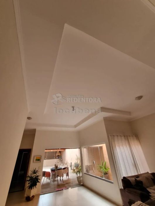Casa Residencial para Venda - 3 Dormitórios / Loteamento Porto Seguro