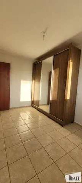 Apartamento com 2 dorms, Vila Angélica, São José do Rio Preto - R$ 170 mil, Cod: 12544