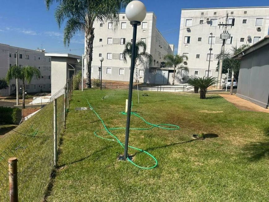 Apartamento com 2 dormitórios à venda, 48 m² por R$ 215.000 - Rios di Itália - São José do Rio Preto