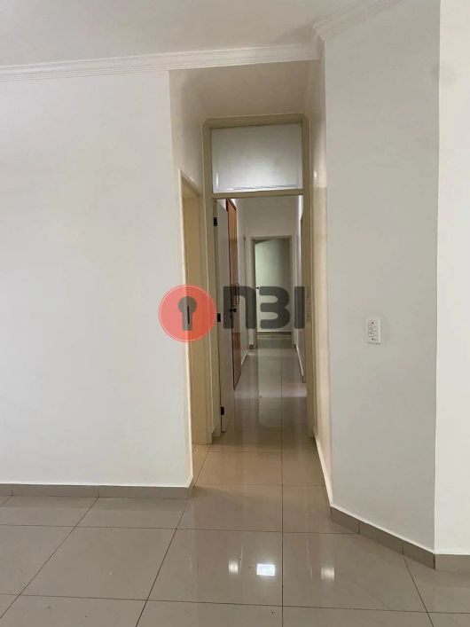 Vende se apartamento 3 quartos sendo 1 suíte no Bela Vista