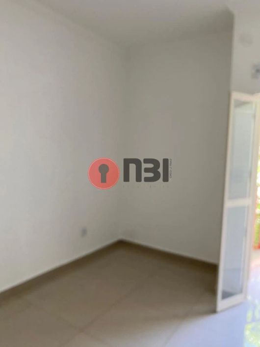 Vende se apartamento 3 quartos sendo 1 suíte no Bela Vista