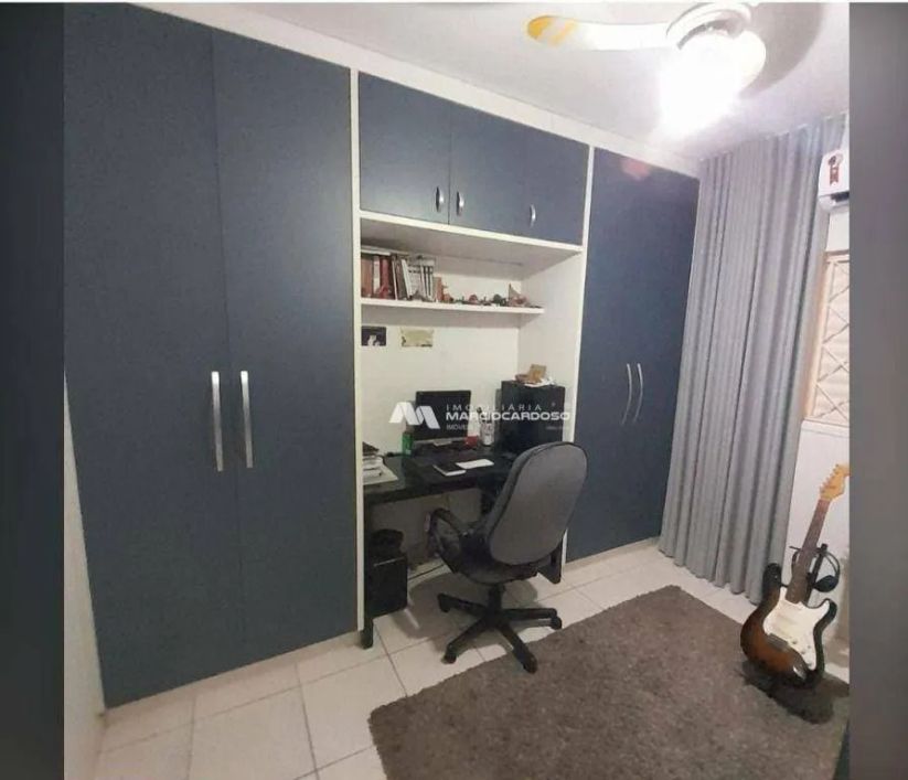 Casa com 2 dormitórios à venda, 100 m² por R$ 370.000,00 - Parque das Aroeiras - São José do Rio Pre