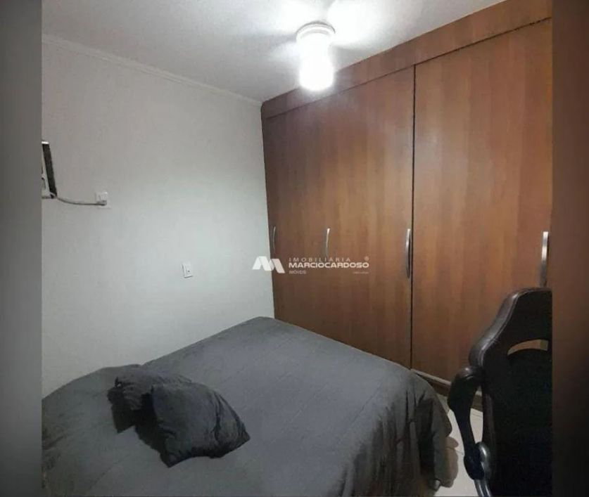 Casa com 2 dormitórios à venda, 100 m² por R$ 370.000,00 - Parque das Aroeiras - São José do Rio Pre