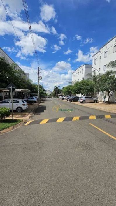 Apartamento com 2 dormitórios à venda, 57 m² por R$ 170.000,00 - Loteamento Clube V - São José do Ri