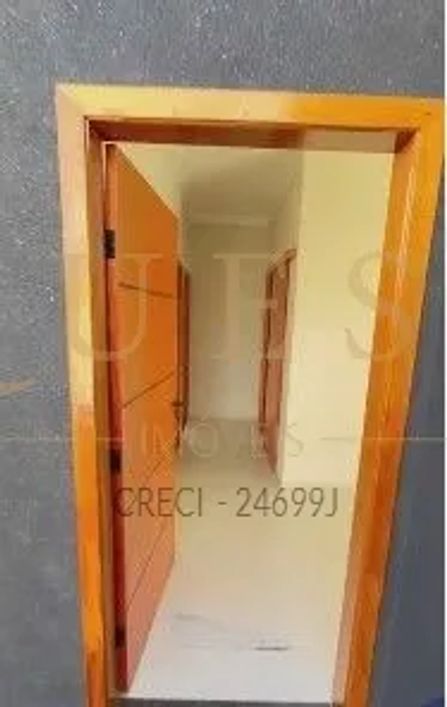 VENDE-SE CASA MODERNA NO BAIRRO EPLATZ