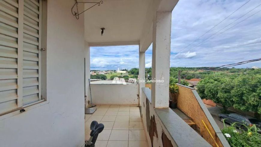 Sobrado com 3 dormitórios à venda, 210 m² por R$ 310.000,00 - Jardim João Paulo II - São José do Rio