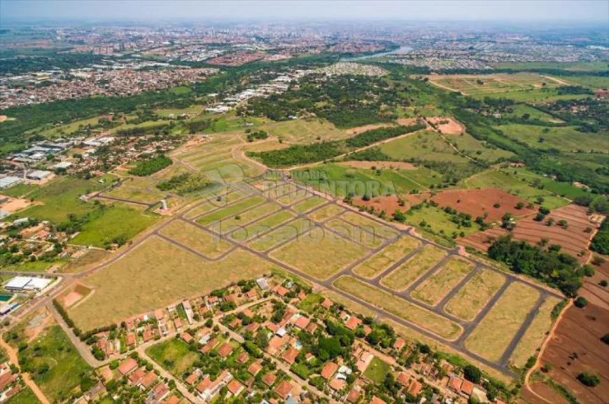 Fazenda Rio Preto - terreno de esquina