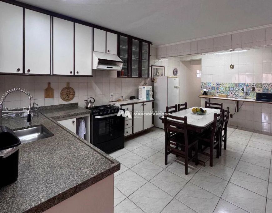 Apartamento com 3 dormitórios à venda, 197 m² por R$ 650.000,00 - Centro - São José do Rio Preto/SP