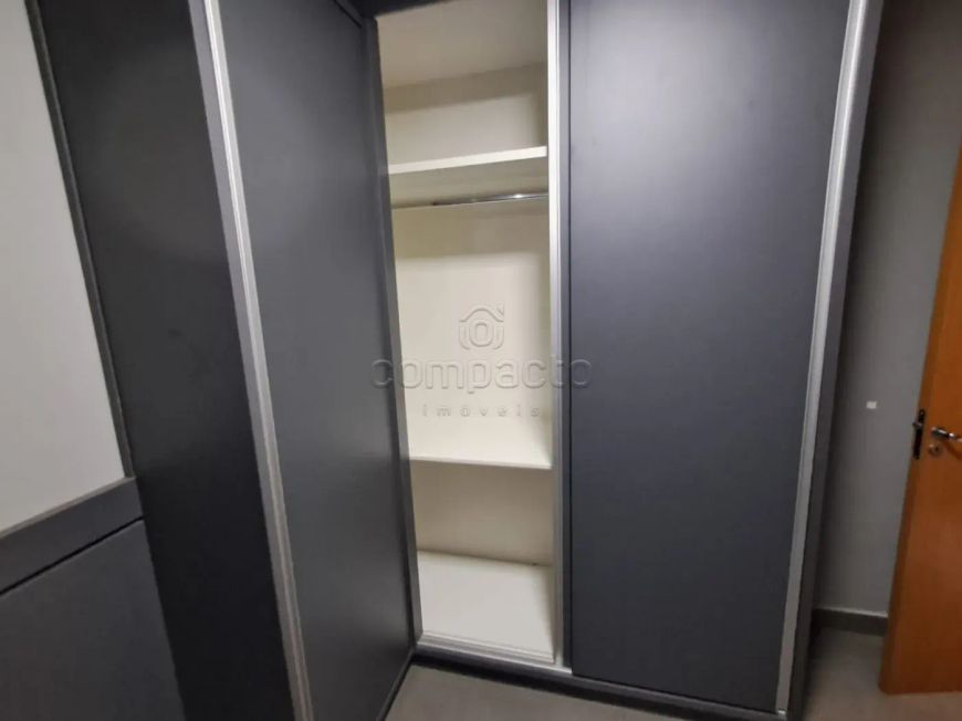 Apartamento Padrão em São José do Rio Preto