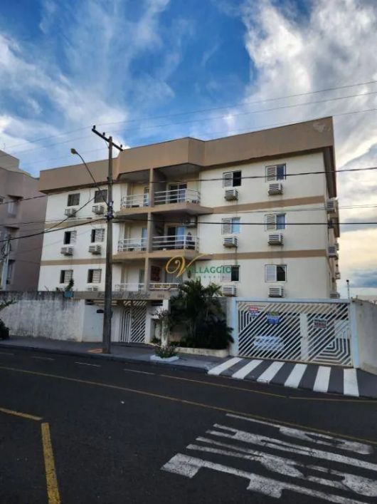 Apartamento com 3 dormitórios à venda, 98 m² por R$ 379.999 - Jardim Ouro Verde - São José do Rio Pr