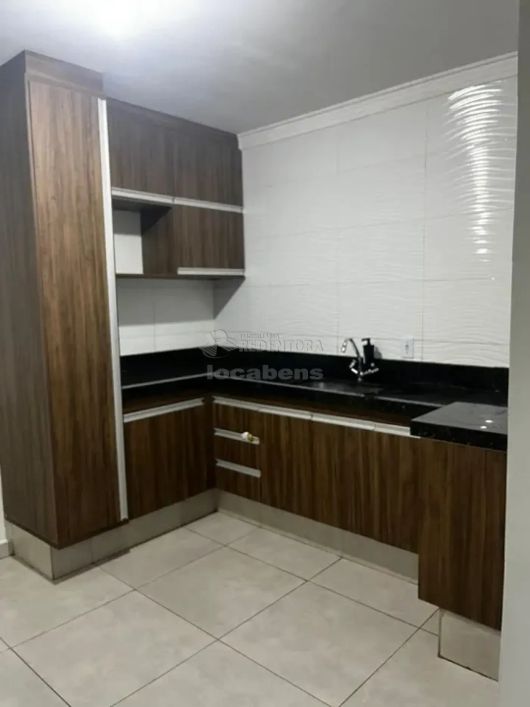 Ótima Casa em Condomínio para Venda - 3 Dormitórios / Residencial Parque da Liberdade VI