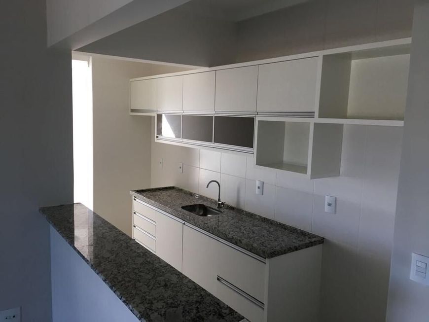 Apartamento com 2 dormitórios à venda, 66 m² por R$ 325.000,00 - Vila Angélica - São José do Rio Pre