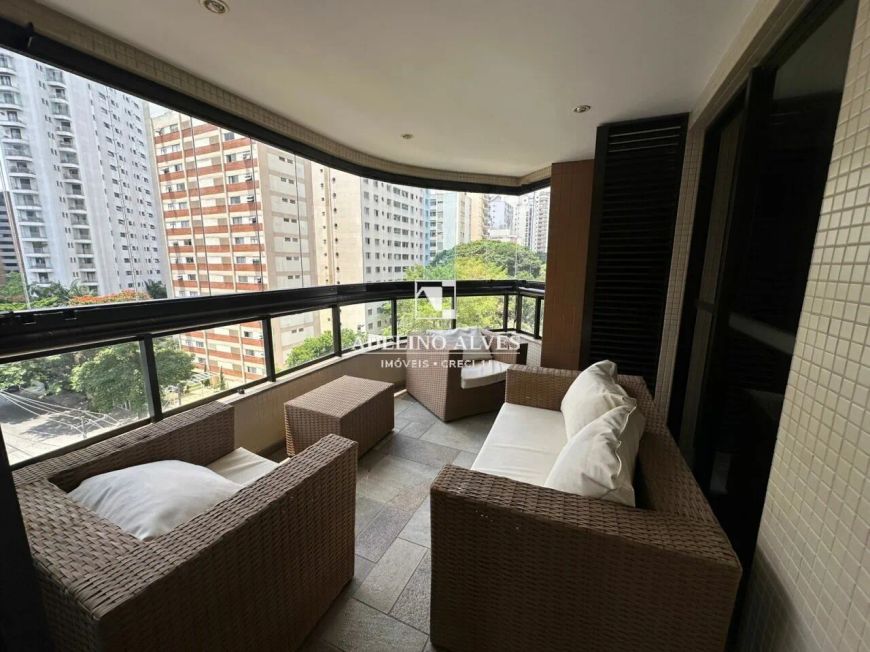 Apartamento para venda ou locação em Moema , 3 dormitórios e 178 m ²