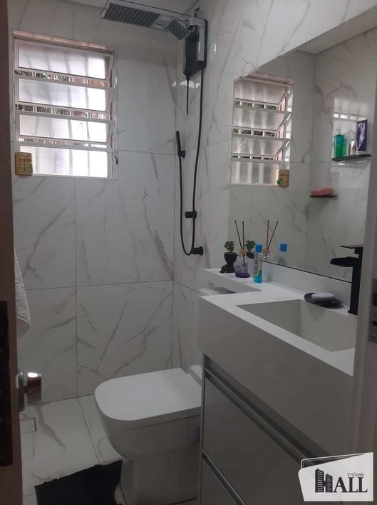 Apartamento com 2 dorms, Vila Boa Esperança, São José do Rio Preto - R$ 240 mil, Cod: 10005
