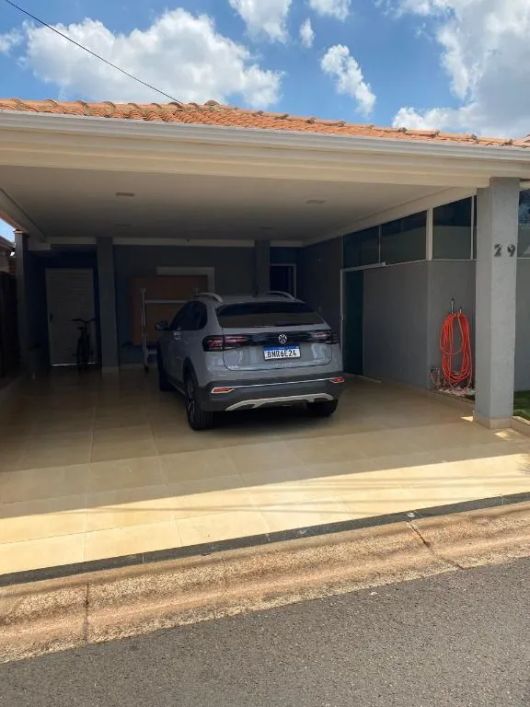 Casa com 3 dormitórios à venda, 135 m² por R$ 650.000,00 - Condomínio Residencial Jardins de Barcelo
