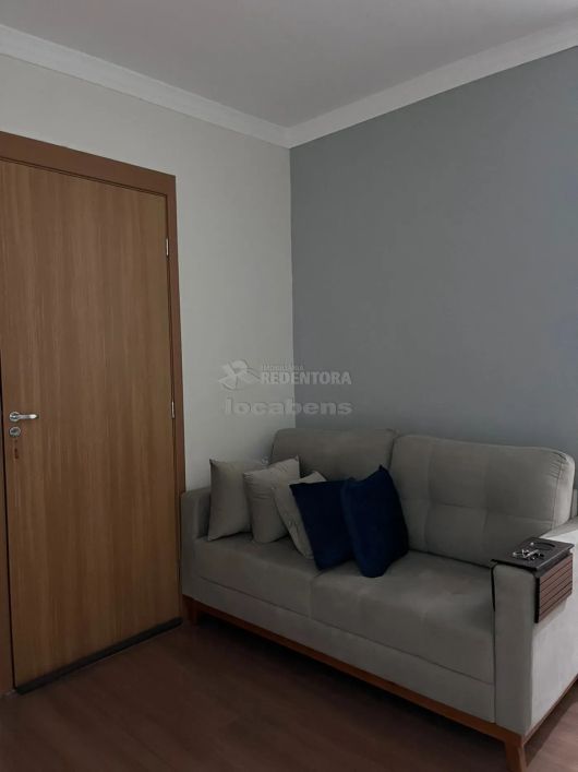 Apartamento Térreo para Venda - 2 Dormitórios / Conjunto Habitacional São Deocleciano
