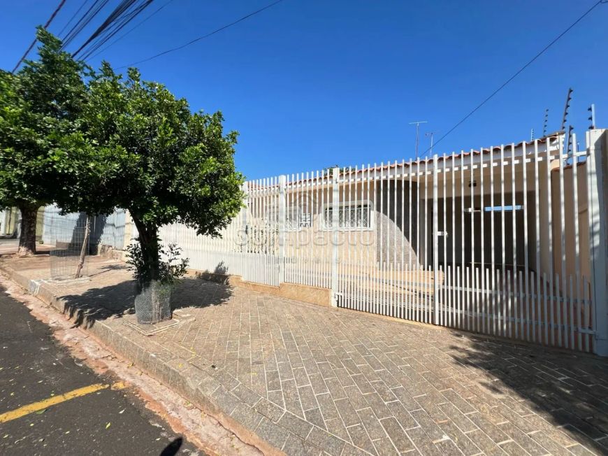 Casa Padrão em São José do Rio Preto