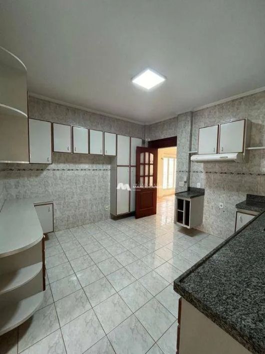 Casa com 3 dormitórios à venda, 223 m² por R$ 500.000,00 - Jardim Nazareth - São José do Rio Preto/S