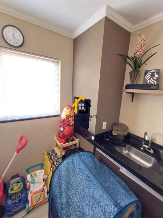Apartamento com 2 dormitórios à venda, 74 m² por R$ 450.000 - Condomínio Giardin