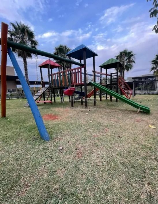 Excelente Terreno em Condomínio para Venda - 275m² / Condomínio Figueira 2