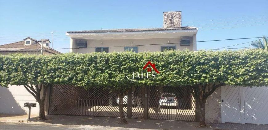 Sobrado com 4 dormitórios à venda, 360 m² por R$ 950.000,00 - Parque Quinta das Paineiras - São José