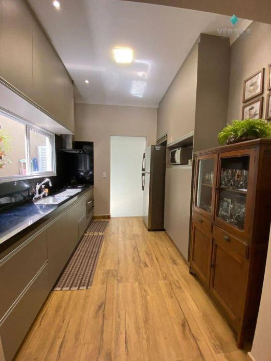 Casa com 3 dormitórios à venda, 145 m² por R$ 720.000 - Condomínio Amazonas - São José do Rio Preto/