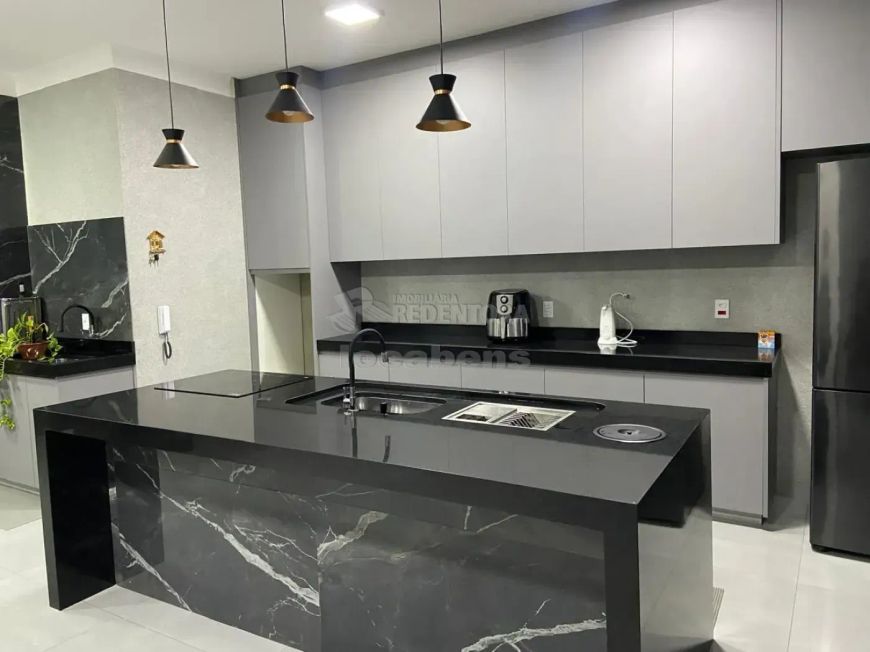Excelente Casa Residencial para Venda - 3 Dormitórios / Jardim Simões