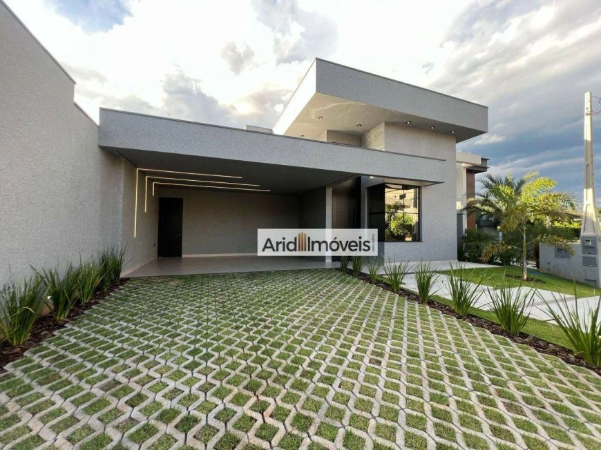 Casa com 3 dormitórios à venda, 215 m² por R$ 2.100.000,00 - Gaivota II - São José do Rio Preto/SP
