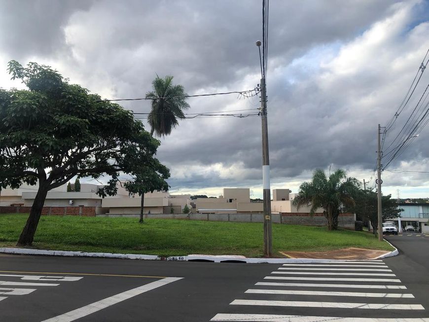 Lote condomínio Rec do Lago, excelente topografia