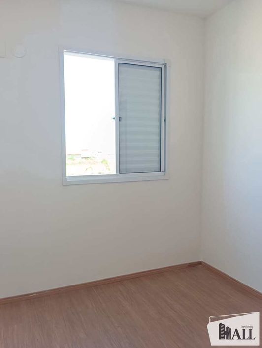 Apartamento com 2 dorms, Parque das Amoras II, São José do Rio Preto - R$ 185 mil, Cod: 13415